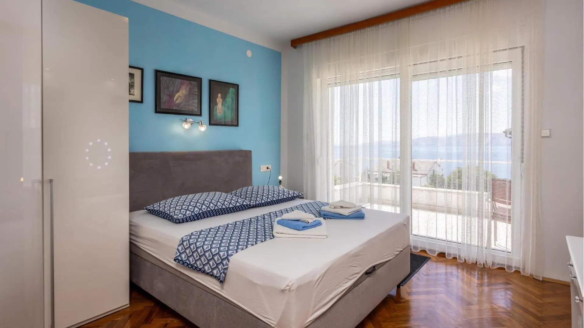 Awesome Apartment In Novi Vinodolski With Wifi