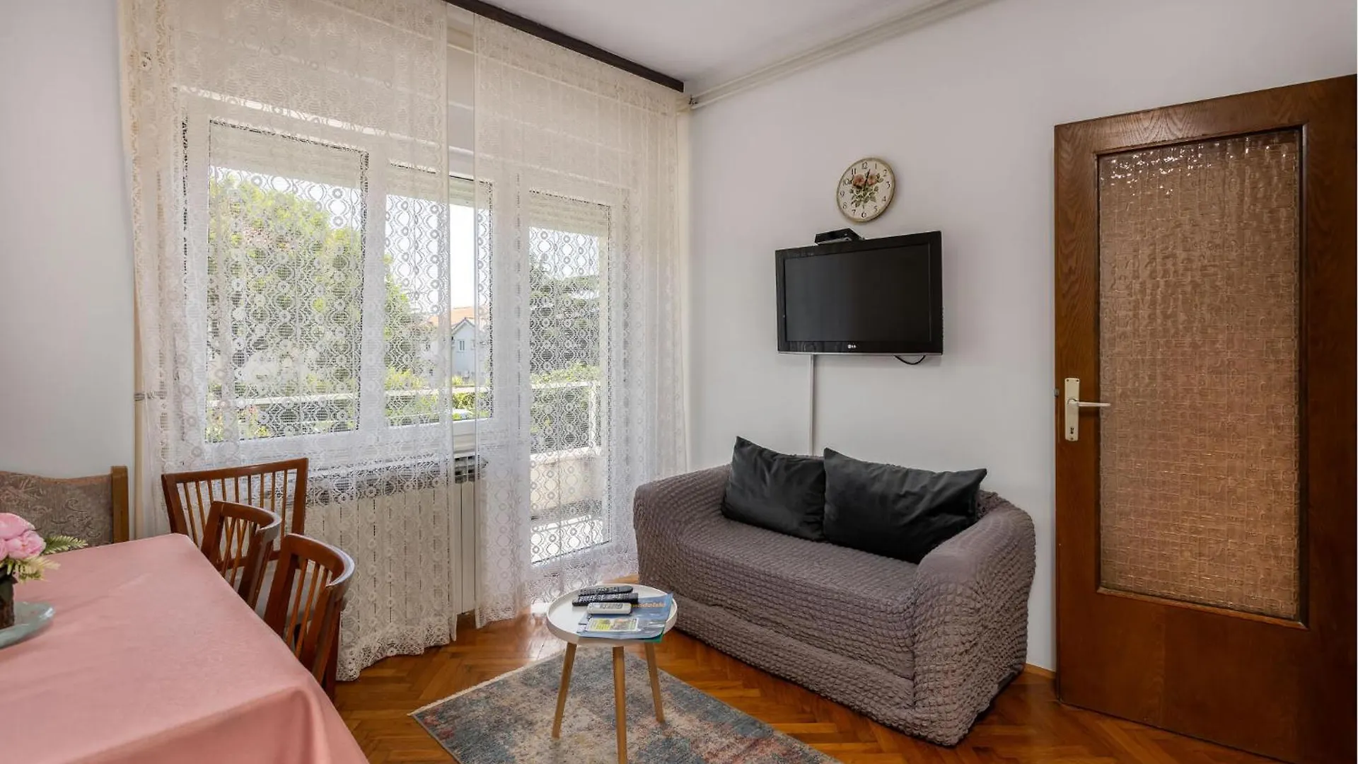 Awesome Apartment In Novi Vinodolski With Wifi